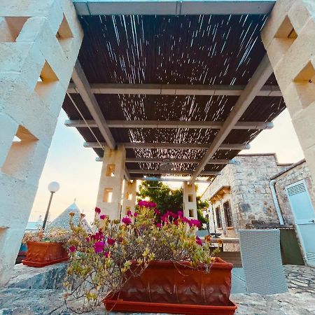 Trulli Di Zia Tata Casa de hóspedes Locorotondo Exterior foto