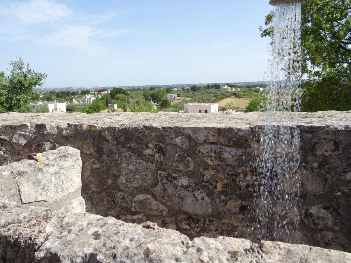 Trulli Di Zia Tata Casa de hóspedes Locorotondo Exterior foto