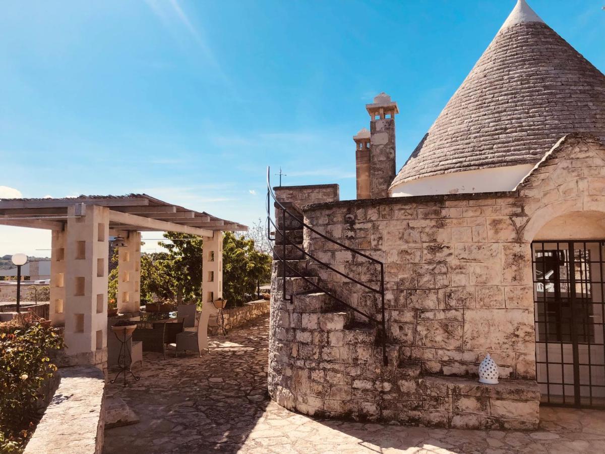 Trulli Di Zia Tata Casa de hóspedes Locorotondo Exterior foto