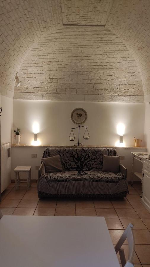 Trulli Di Zia Tata Casa de hóspedes Locorotondo Exterior foto