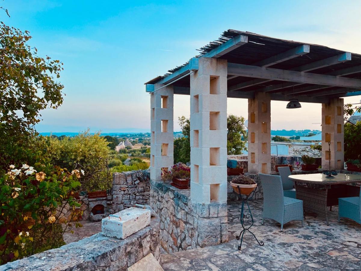 Trulli Di Zia Tata Casa de hóspedes Locorotondo Exterior foto